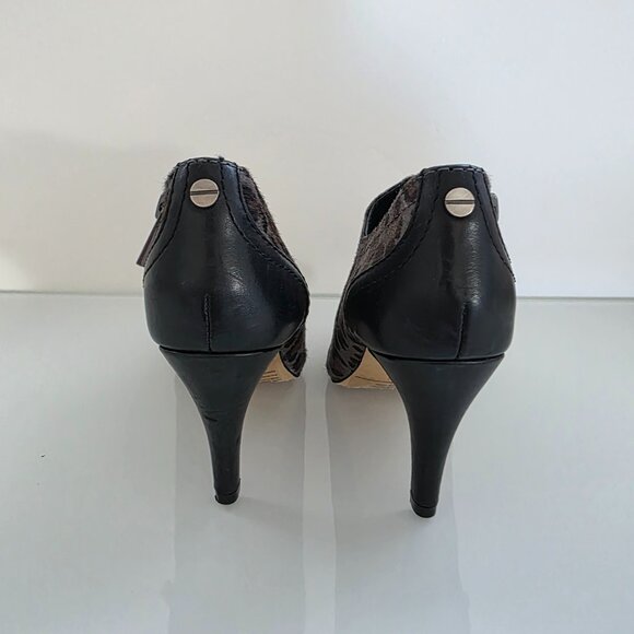 Vince Camuto Leopard Print Calf Hair Booties ๐โจ Size 5 - Picture 7 of 15